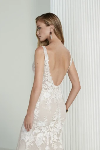 Justin Alexander Signature Style #99212 Jane #26 thumbnail