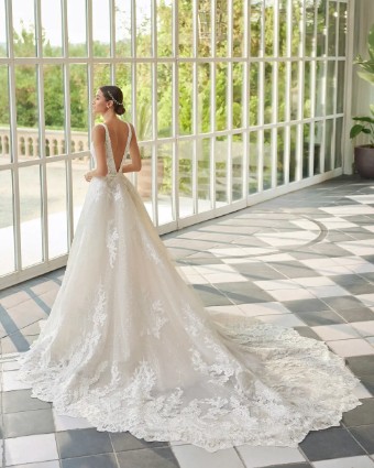 Luna Novias Style #Zaida #2 thumbnail