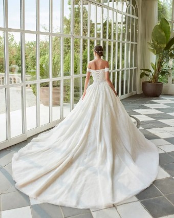 Luna Novias Style #Zenit #1 thumbnail