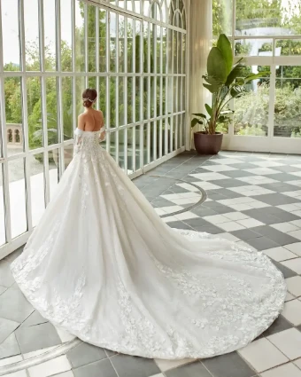 Luna Novias Style #Zitye #0 thumbnail