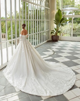 Luna Novias Style #Zitye #1 thumbnail