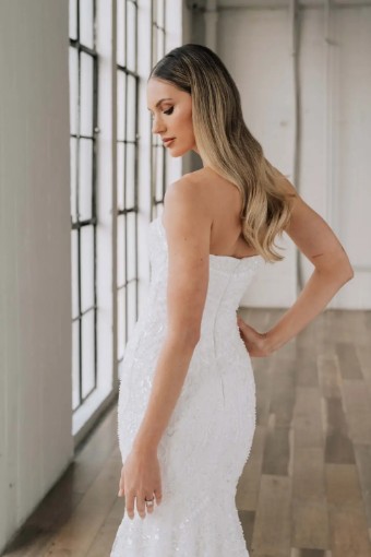 Serene Style #SR2347 Sabrina #1 thumbnail