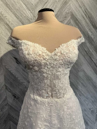 The Taylor'd to You Collection Style #13306 Lenora #1 thumbnail