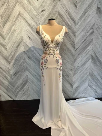 The Taylor'd to You Collection Style #13335 Leighton #0 default thumbnail