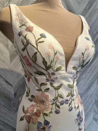 The Taylor'd to You Collection Style #13335 Leighton #1 thumbnail