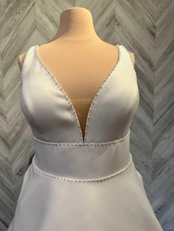 The Taylor'd to You Collection Style #13385 Lottie #1 thumbnail