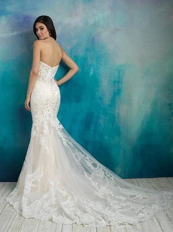 Allure Bridals Style #9516 #1 Ivory thumbnail