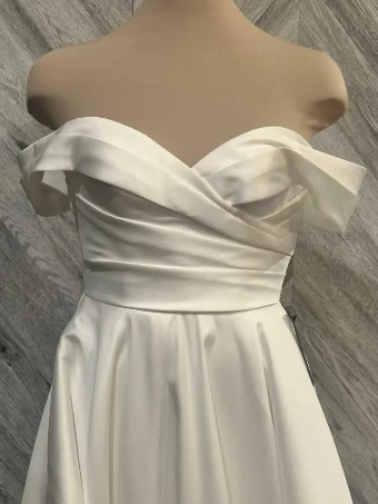 The Taylor'd to You Collection Style #55252 Julianna #1 thumbnail